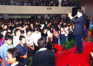Gereja JKI Injil Kerajaan - Natal 2001 00006